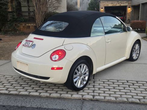 Used 2008 Volkswagen Beetle SE image 5
