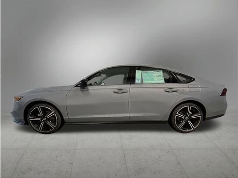New 2026 Honda Accord SE image 2