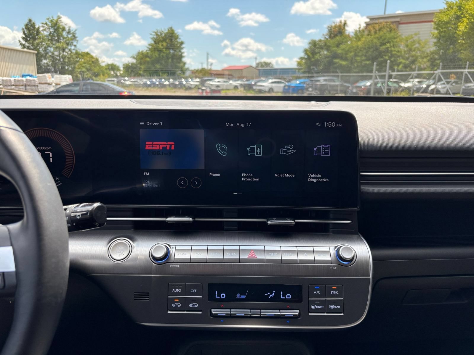 Used 2026 Hyundai Kona SEL Sport FWD image 16