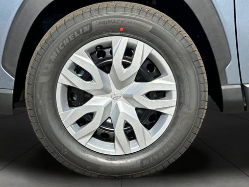 New 2026 Toyota Corolla Cross L image 32