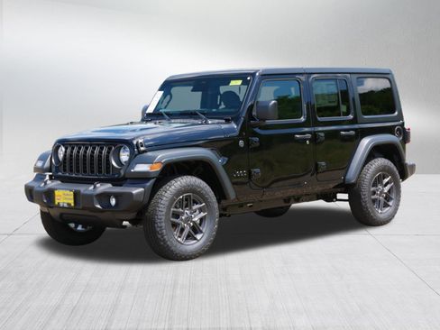 New 2025 Jeep Wrangler Sport S image 4