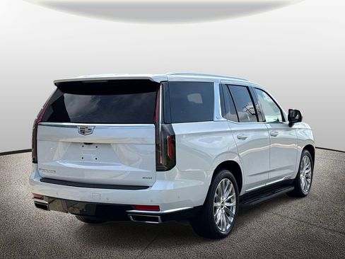 Used 2023 Cadillac Escalade Premium Luxury w/ Performance Package AWD/4WD image 2