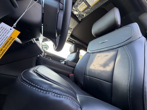 New 2025 Ford Expedition Max Platinum w/ Stealth Performance Package image 23