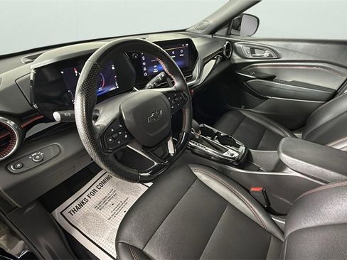 Used 2024 Chevrolet Trax RS w/ Driver Confidence Package image 18