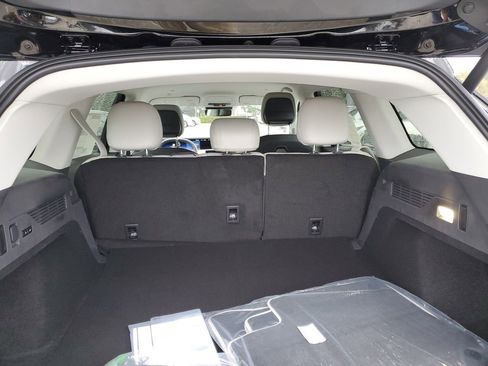 New 2026 Lincoln Nautilus Premier image 5