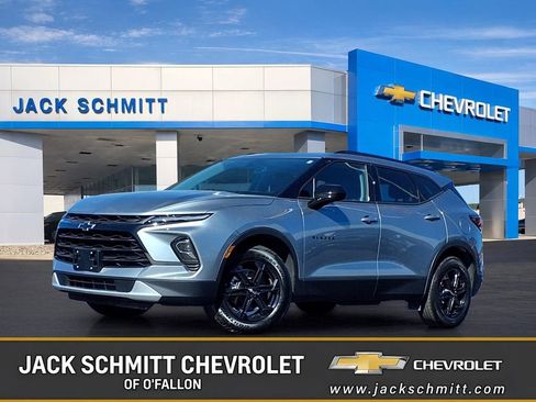 Used 2024 Chevrolet Blazer LT w/ Convenience Package FWD image 1