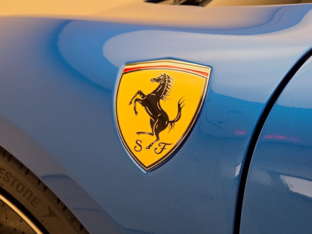 Used 2026 Ferrari 296 GTS RWD image 16