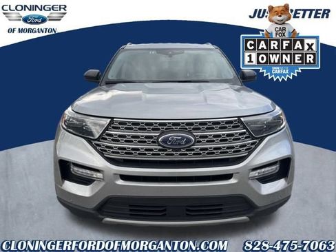 Used 2023 Ford Explorer Limited image 3