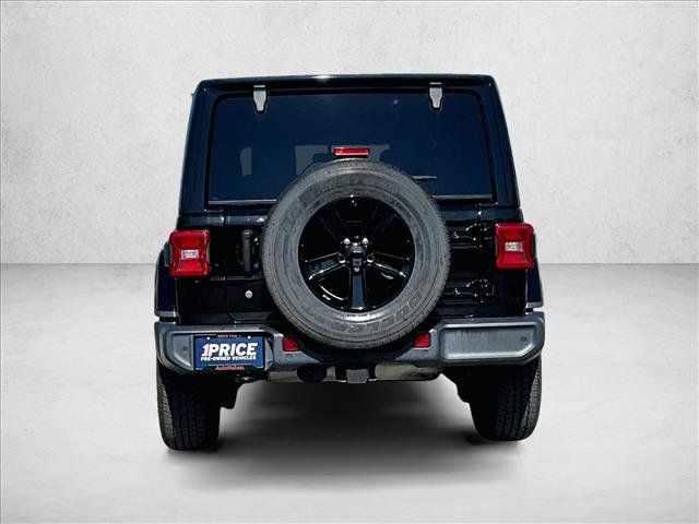 Used 2020 Jeep Wrangler Unlimited Sahara AWD/4WD image 4