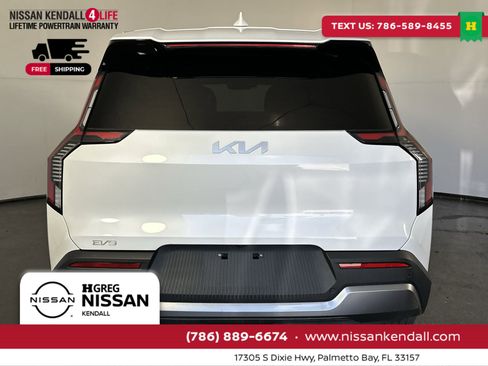 Used 2024 Kia EV9 Light Long Range image 10