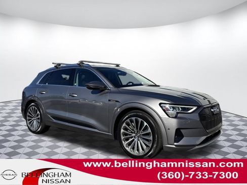 Used 2019 Audi e-tron Prestige w/ Prestige Package AWD/4WD image 1