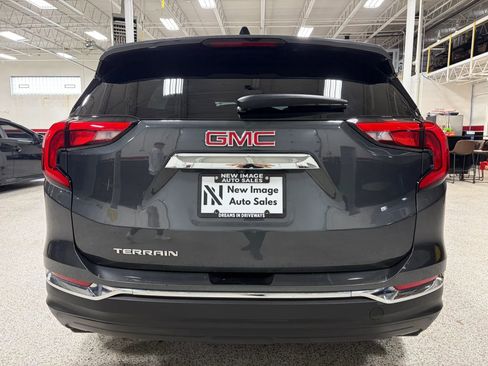 Used 2018 GMC Terrain SLT FWD image 12