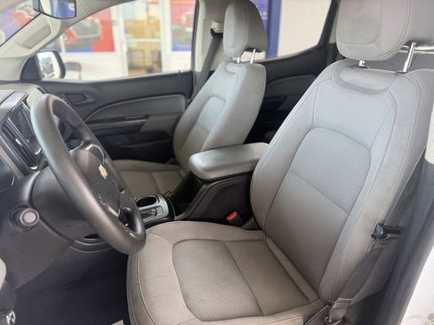 Used 2019 Chevrolet Colorado W/T w/ WT Convenience Package image 15