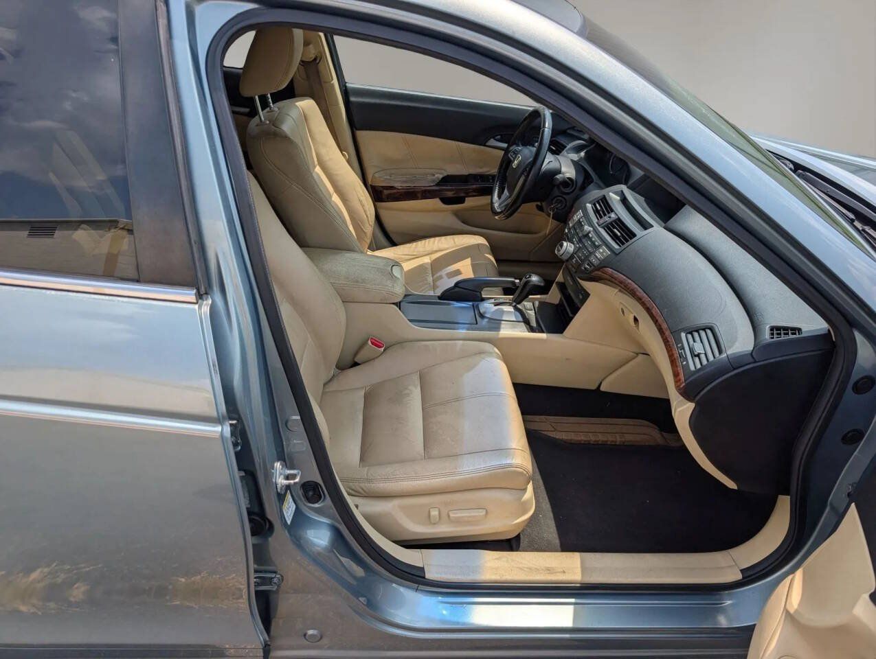 Used 2010 Honda Crosstour EX-L image 39
