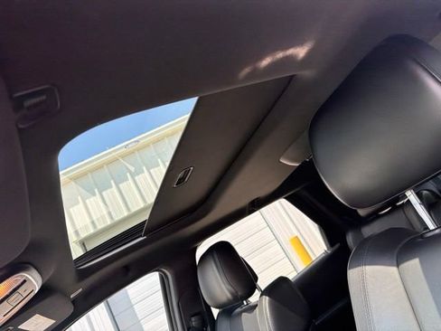 Used 2019 Dodge Durango GT AWD/4WD image 14