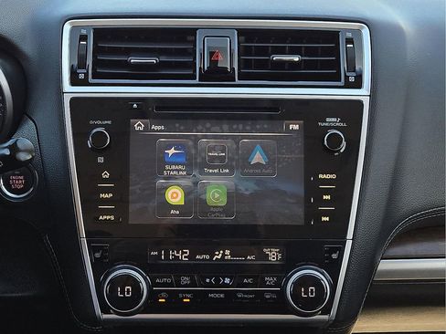 Used 2018 Subaru Outback 2.5i Limited image 13