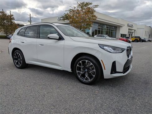 New 2026 BMW X3 xDrive30 w/ Premium Package image 3