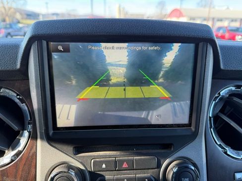 Used 2016 Ford F350 Lariat w/ Chrome Package image 8