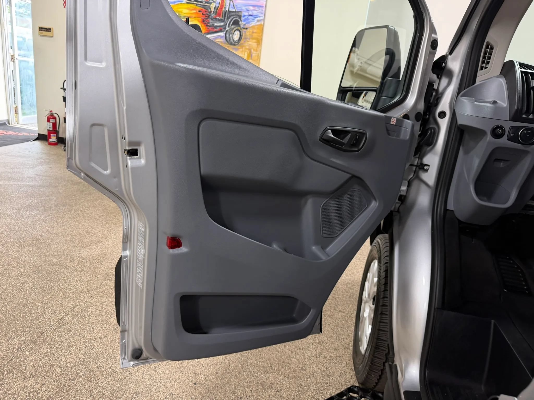Used 2019 Ford Transit 250 148 Medium Roof RWD image 21