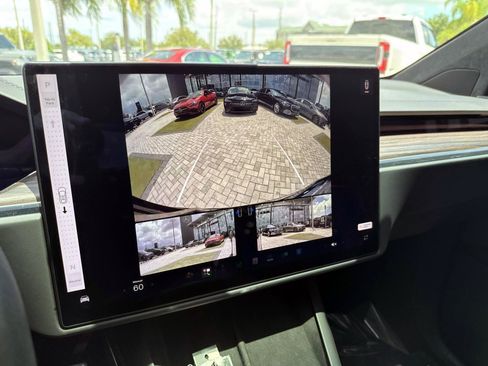 Used 2023 Tesla Model X AWD/4WD image 22