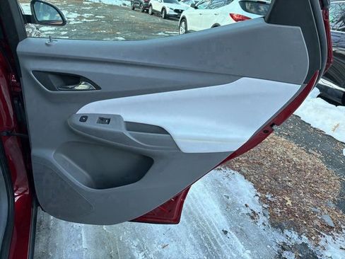 Used 2022 Chevrolet Bolt EUV Premier w/ Sun & Sound Package image 12