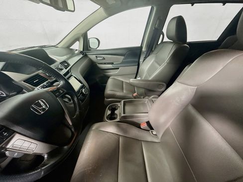 Used 2016 Honda Odyssey EX-L image 18