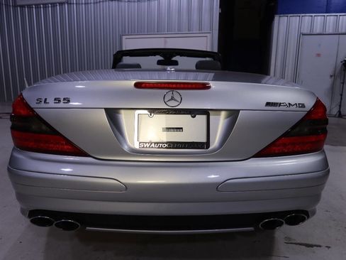 Used 2005 Mercedes-Benz SL 55 AMG SL 55 AMG 2dr Convertible image 4