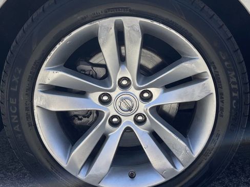 Used 2011 Nissan Altima 3.5 SR w/ 3.5SR Premium Pkg image 11