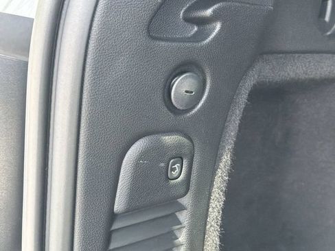 Used 2024 Dodge Durango GT RWD image 28