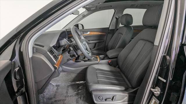 Used 2023 Audi Q5 2.0T Premium Plus w/ Premium Plus Package AWD/4WD image 21