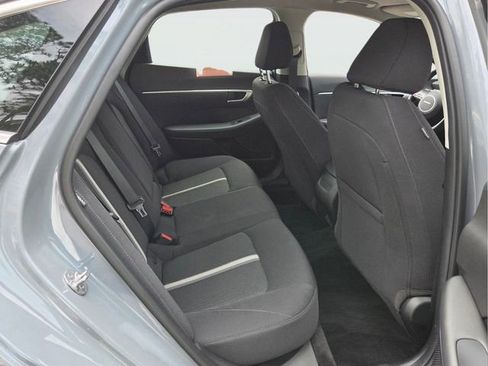 Used 2025 Hyundai Sonata SEL FWD image 14