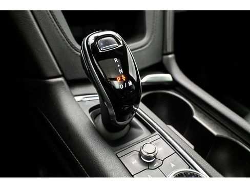 Certified 2022 Cadillac XT5 Premium Luxury FWD image 44
