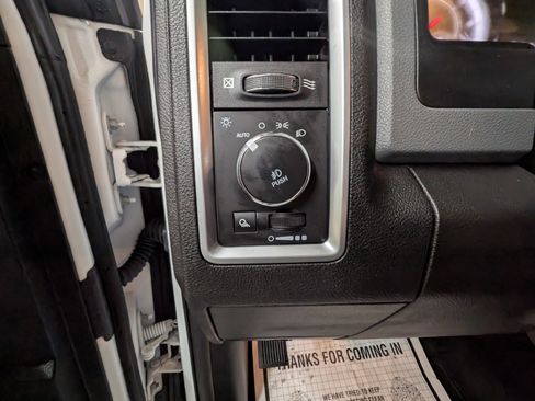 Used 2019 RAM 1500 Classic Warlock image 14