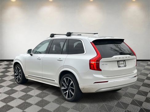 Used 2022 Volvo XC90 T8 Inscription Expression w/ Advanced Package image 5