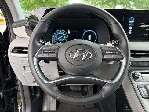 Used 2025 Hyundai Palisade SEL FWD image 15
