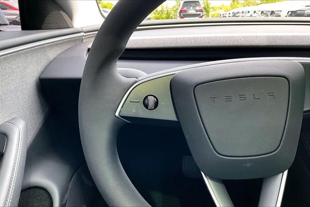 Used 2026 Tesla Model 3 RWD image 24