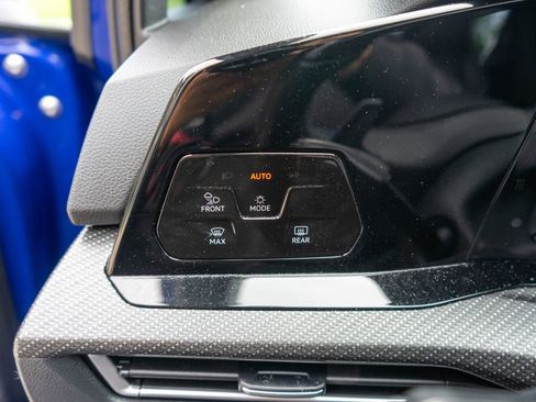 Used 2022 Volkswagen Golf R AWD/4WD image 20