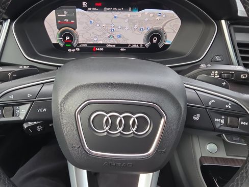 Used 2021 Audi Q5 e Premium Plus w/ Premium Plus Package image 69