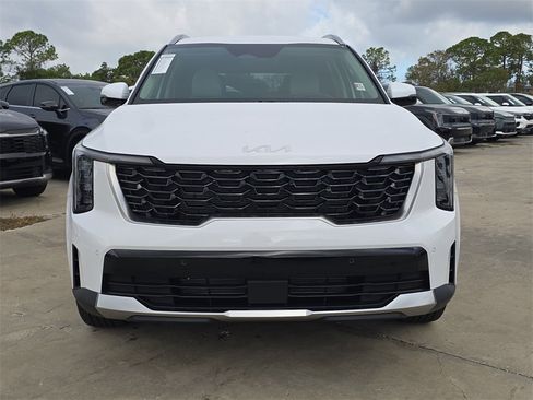 New 2026 Kia Sorento S image 3