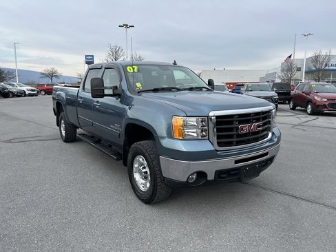 Used 2007 GMC Sierra 3500 SLT w/ Convenience Package image 1