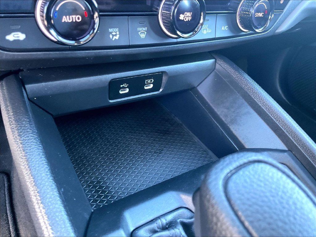 Used 2025 Honda Accord SE image 26