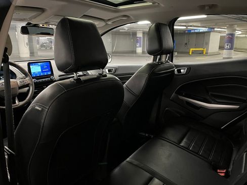 Used 2020 Ford EcoSport Titanium image 21