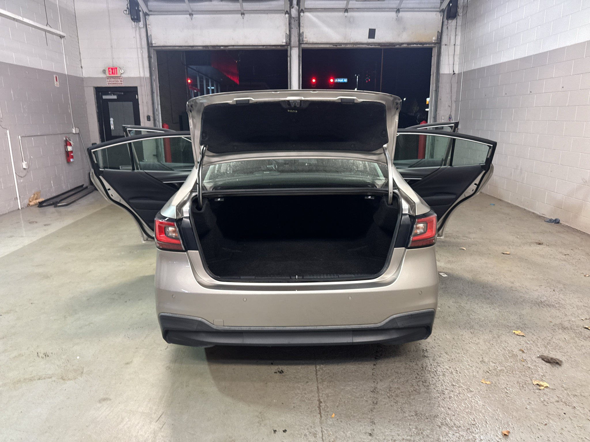 Used 2020 Subaru Legacy Limited AWD/4WD image 13