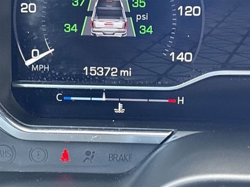 Used 2024 GMC Sierra 1500 AT4 w/ Technology Package image 12