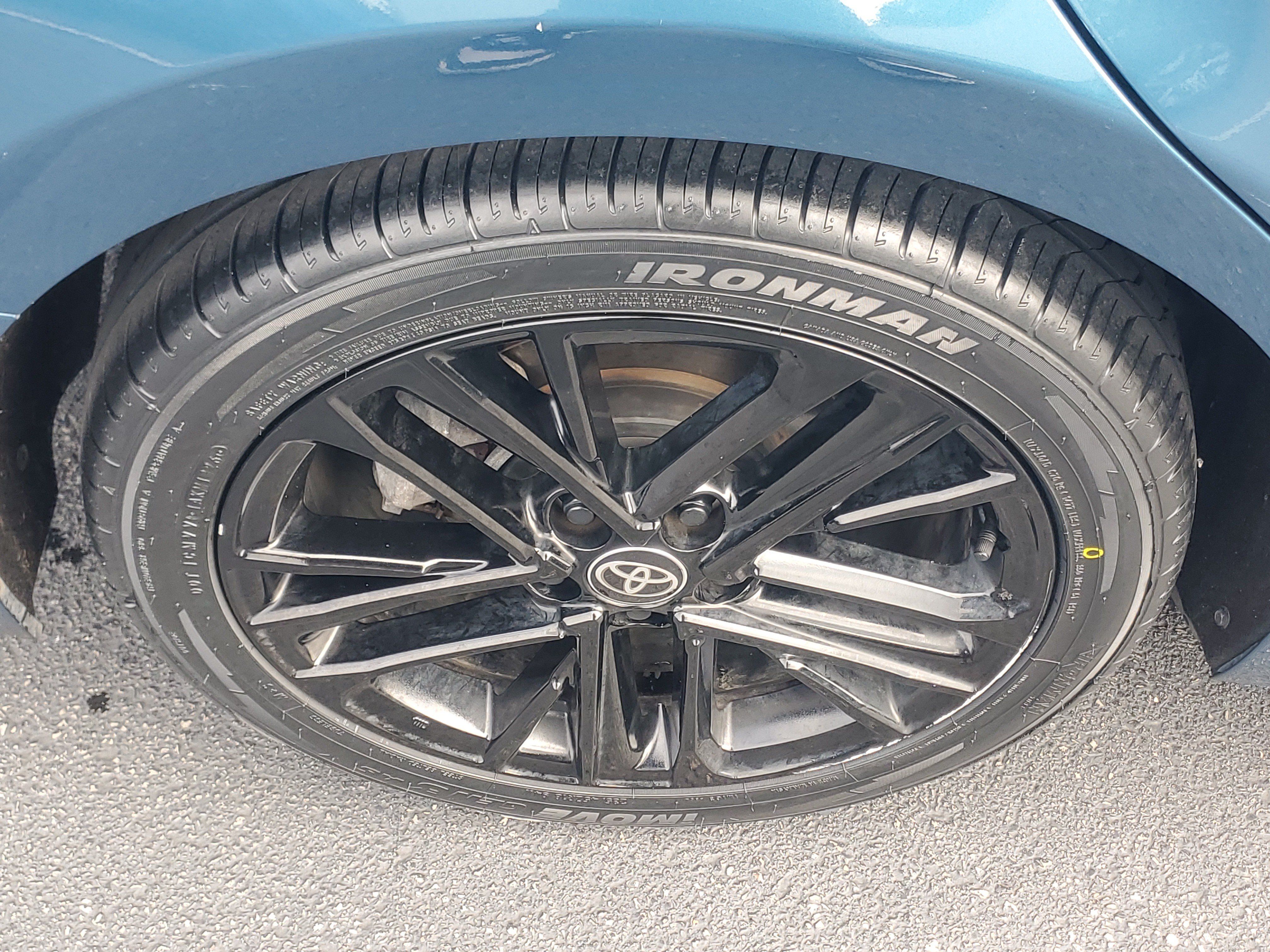 Certified 2025 Toyota Camry SE FWD image 6