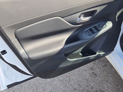 New 2026 Nissan Sentra SV w/ Floor Mat Package FWD image 18