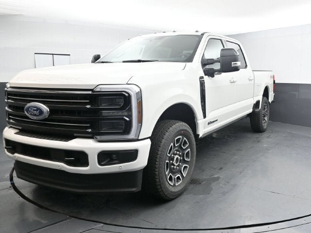 Used 2026 Ford F350 Platinum AWD/4WD image 4