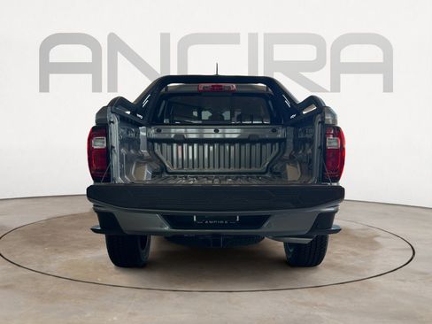 New 2025 GMC Canyon AT4 w/ Nightfall Edition image 9
