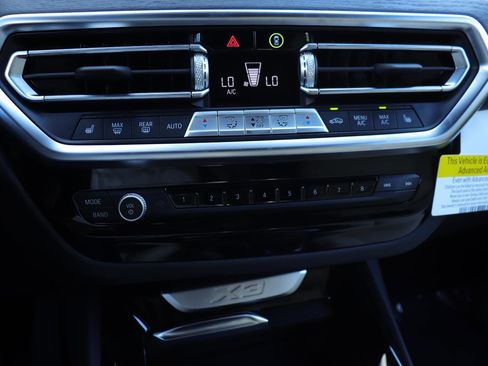 Certified 2024 BMW X3 sDrive30i w/ Convenience Package w/ZPA image 40