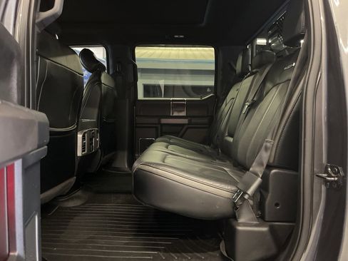 Used 2015 Ford F150 Platinum w/ Equipment Group 701A Luxury image 36